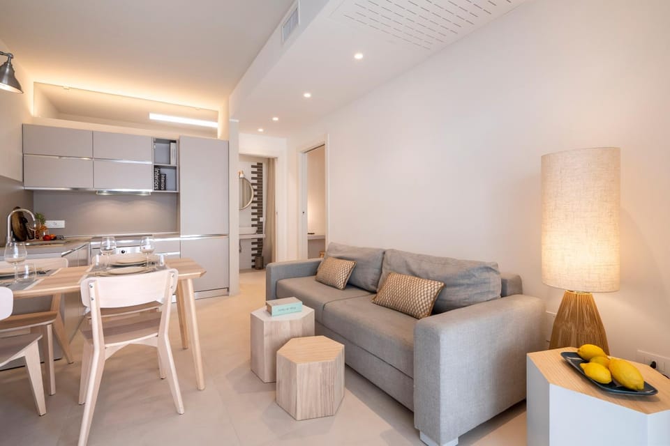 Kitchen or kitchenette, Living room, Dining area, stove