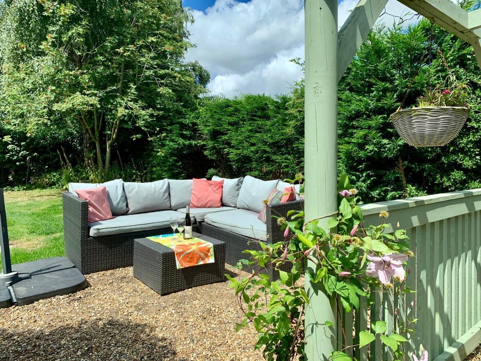 Garden, Seating area