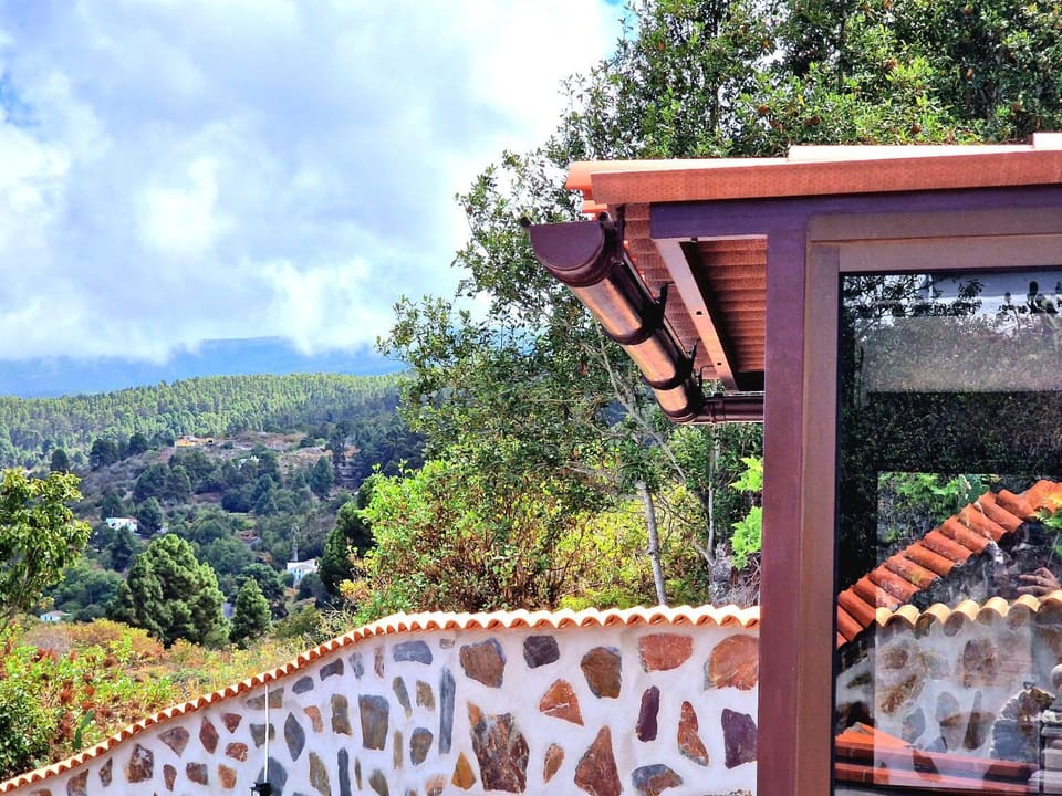 Natural landscape, View (from property/room), Balcony/Terrace, Mountain view