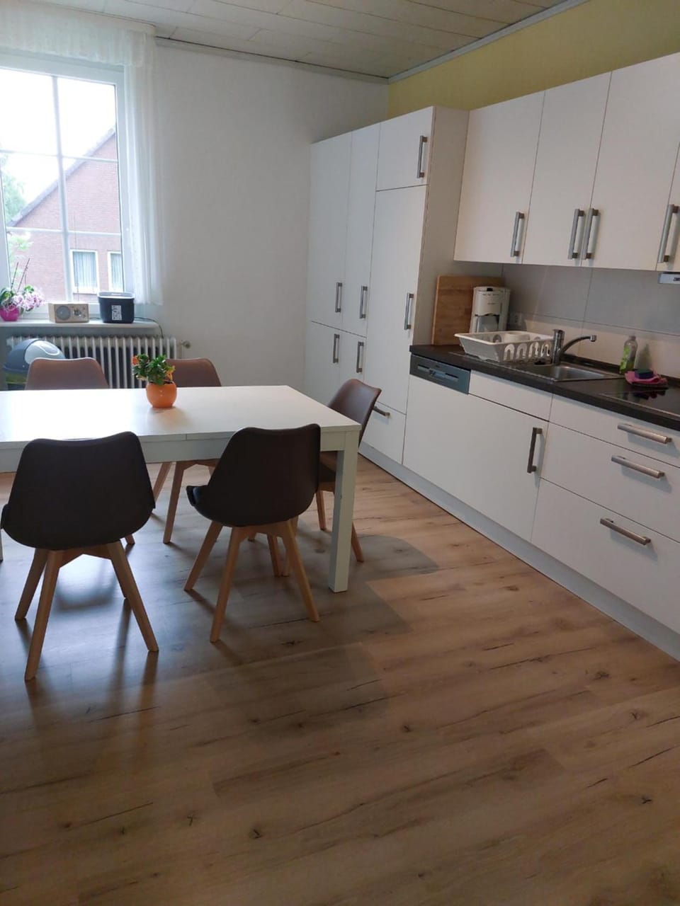Kitchen or kitchenette, kitchen