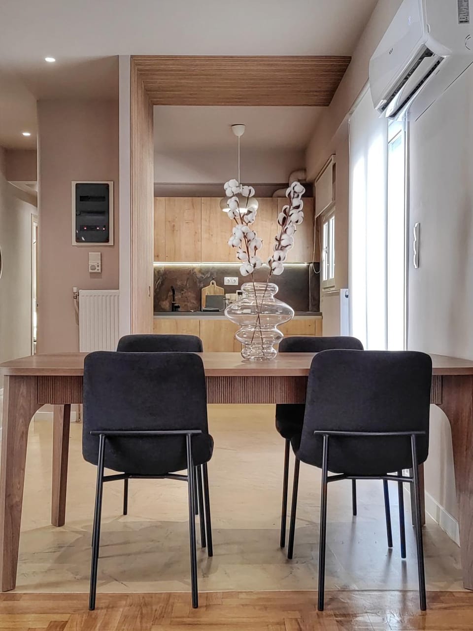 Kitchen or kitchenette, kitchen