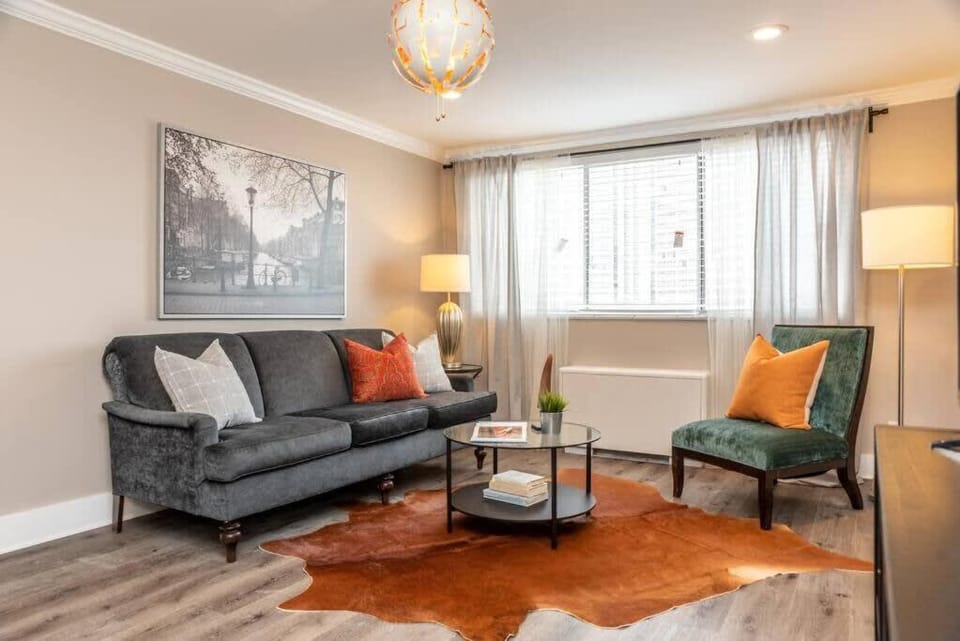 ATL Downtown 2BR King Bed Free Parking LM1008 House in Atlanta