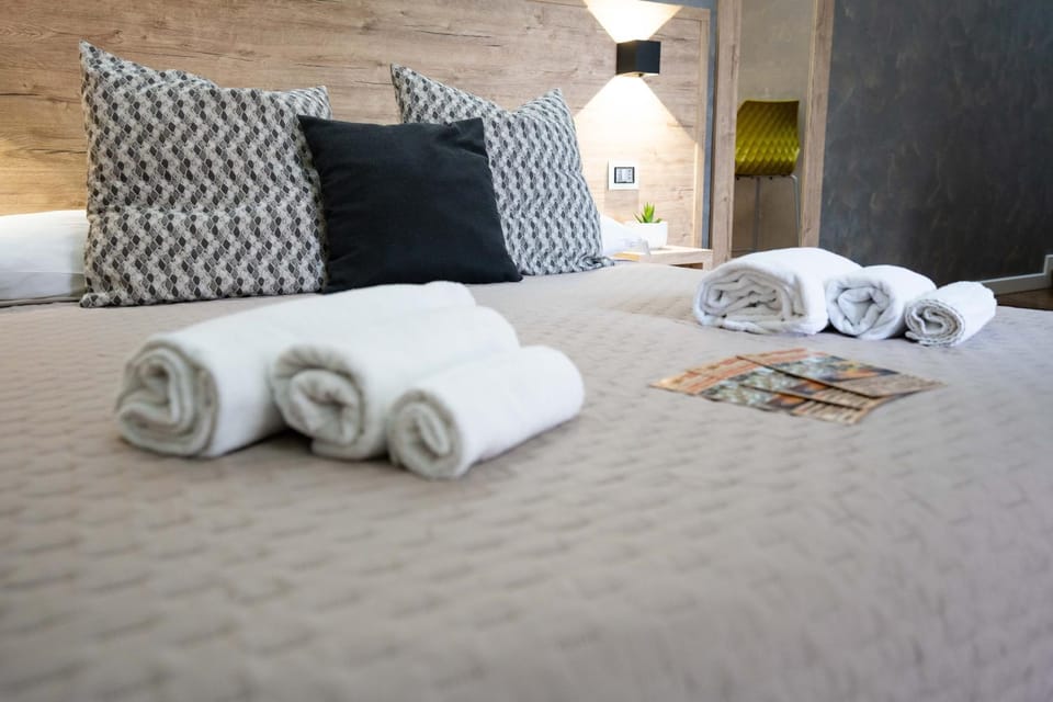 Casa Catone (affitta camere) Bed and Breakfast in Rome