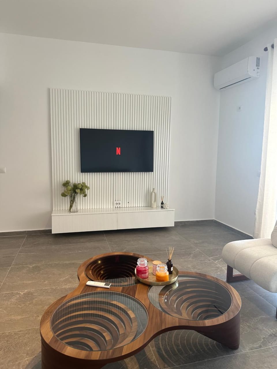 TV and multimedia, Living room, Seating area