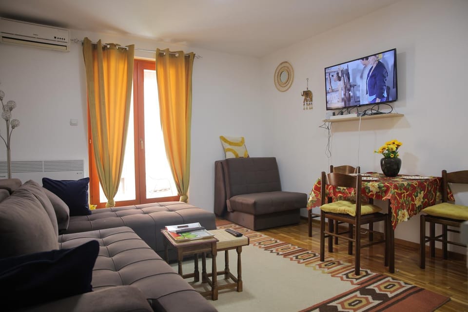 Zlatni apartman Apartment in Serbia