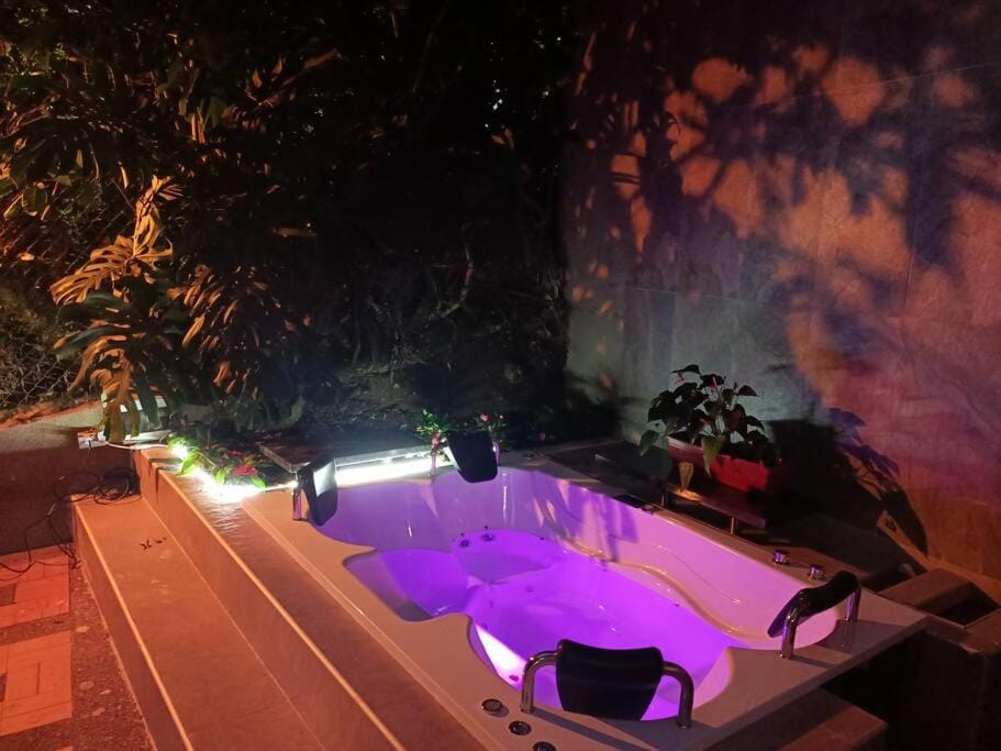 Hot Tub