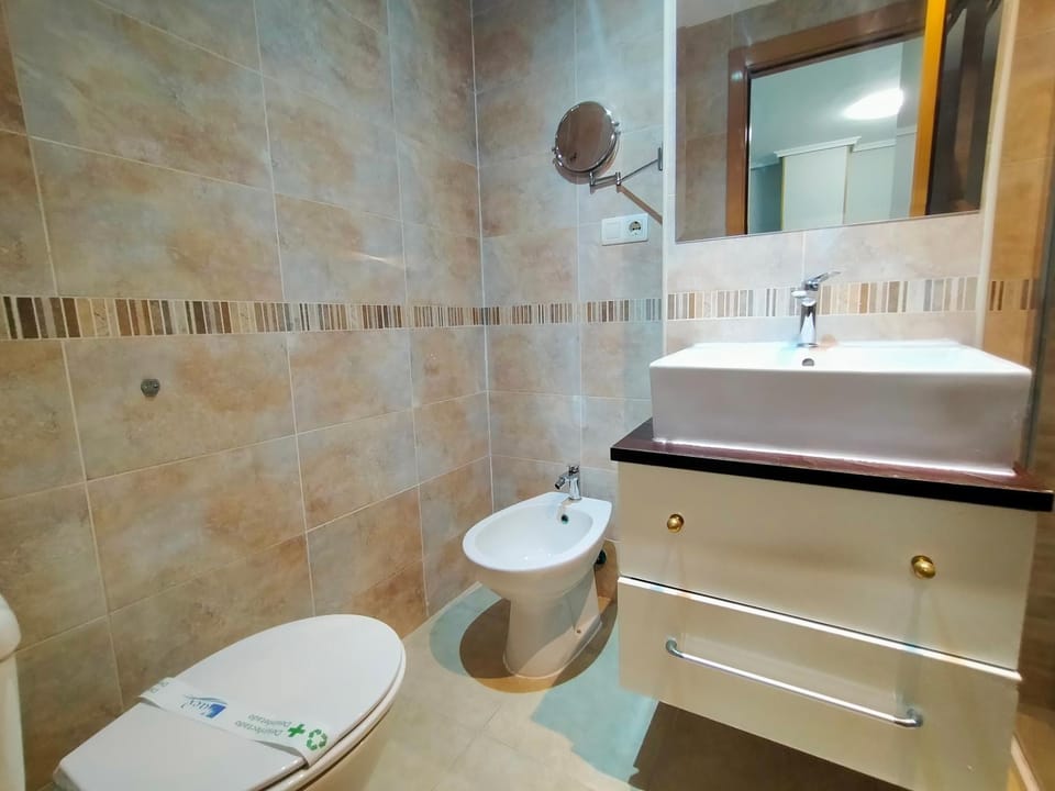 Bathroom, bidet