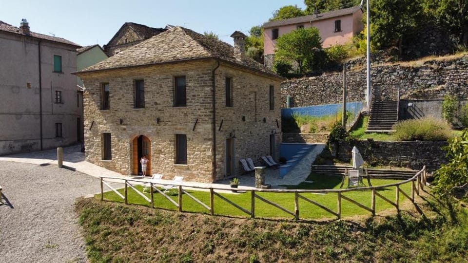Agriturismo Il Mulino della Rocca Farm Stay in Liguria