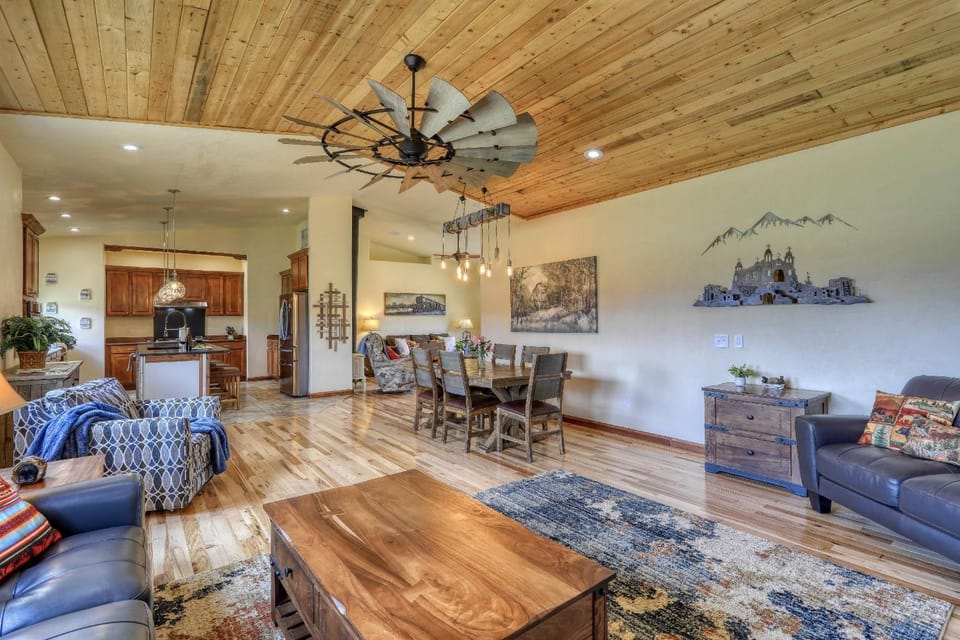 345 Midiron Ave ("Bella Vista") House in Pagosa Springs