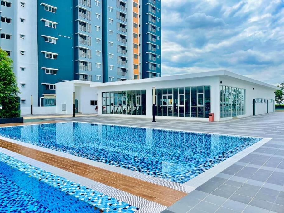 3BR Modern Cozy Suite Near KLIA Apartment in Selangor, Malaysia
