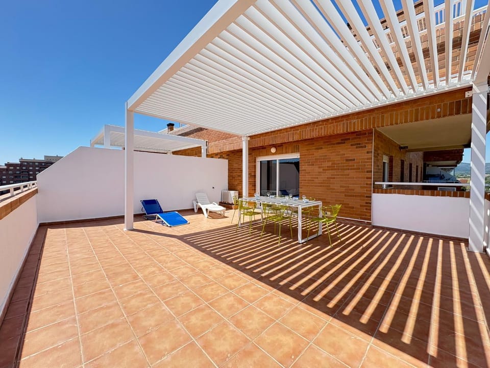 Balcony/Terrace, Dining area