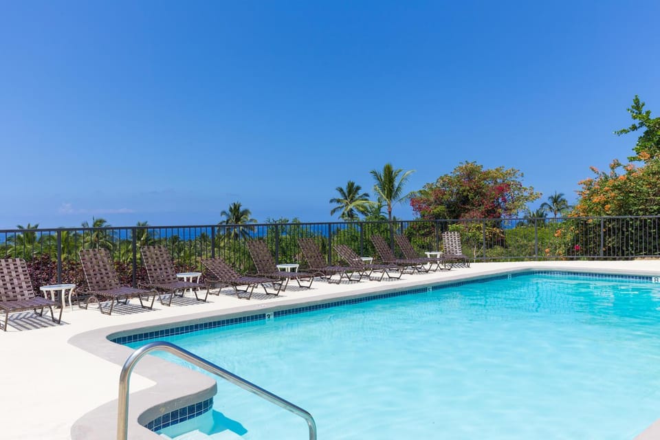Country Club Villas 302 House in South Kona