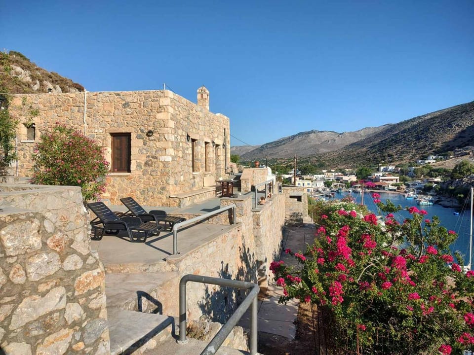 Property building, View (from property/room), Garden view, Mountain view, Sea view