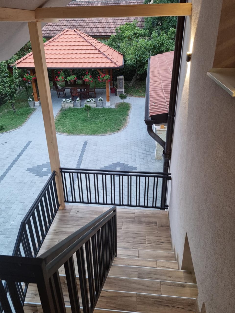 Inner courtyard view