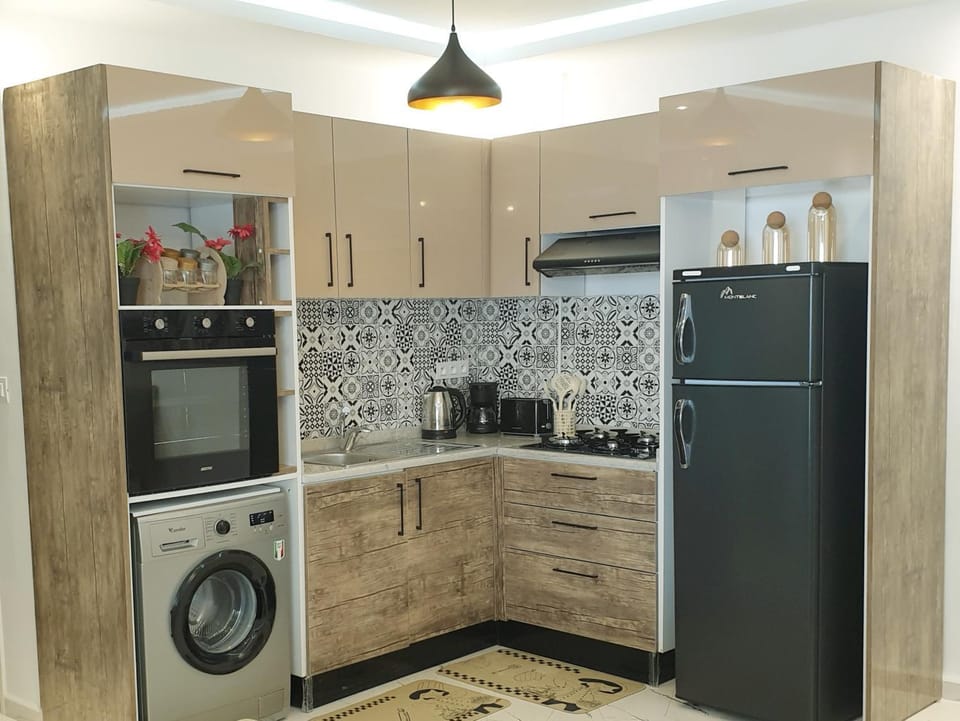 Coffee/tea facilities, Kitchen or kitchenette, dishwasher, pet friendly, stove, toaster, washing machine
