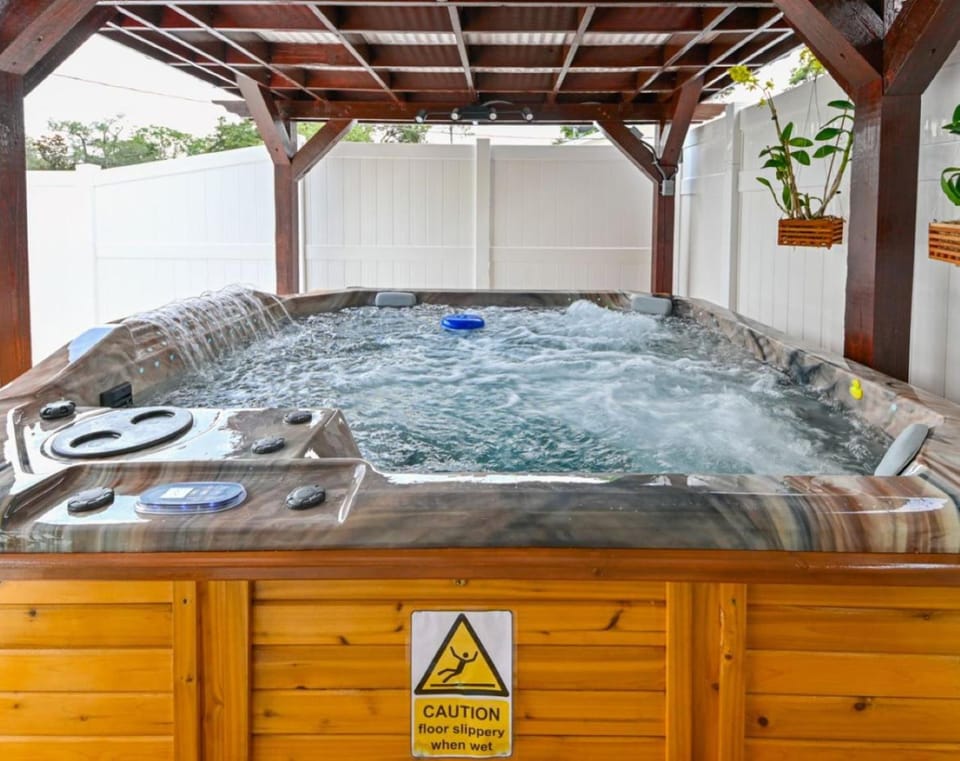 Hot Tub