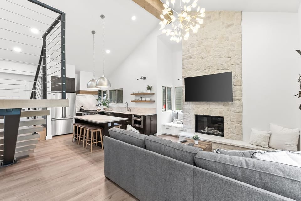 Living room, Dining area, flat iron, minibar, kitchen