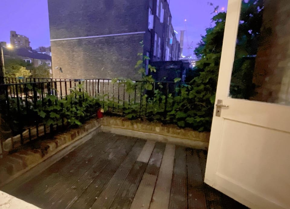 Night, Balcony/Terrace