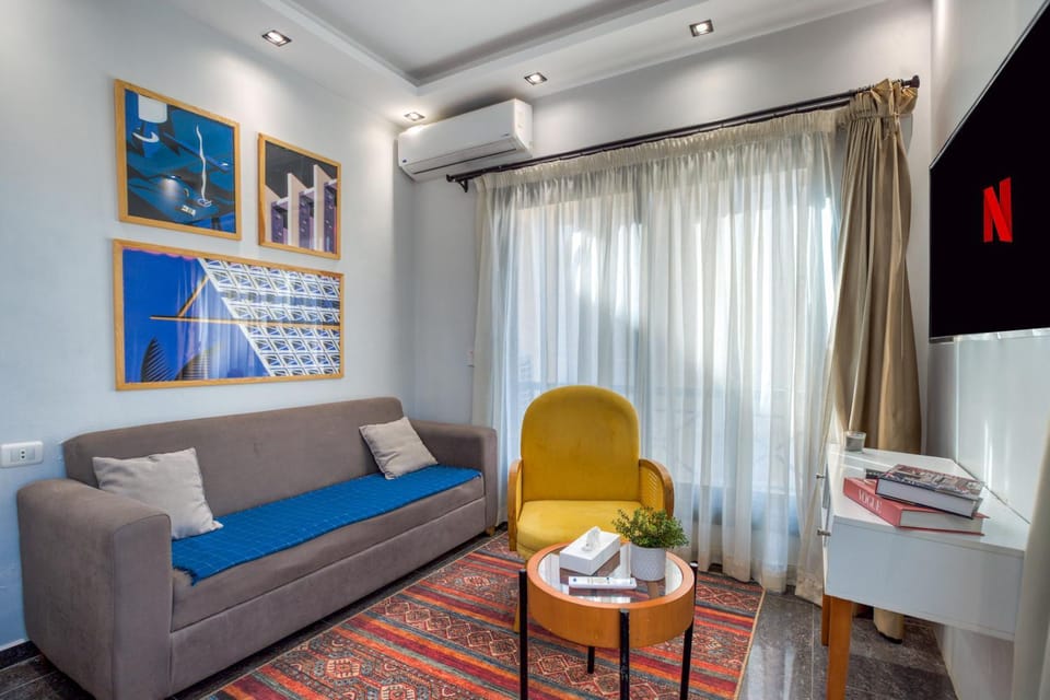 TV and multimedia, Living room, Seating area, air conditioner