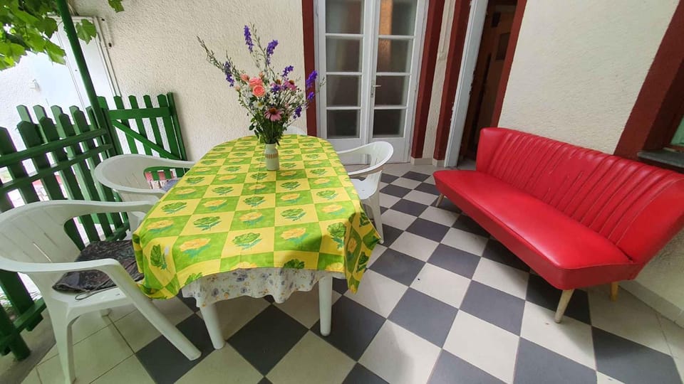 Summer, Balcony/Terrace