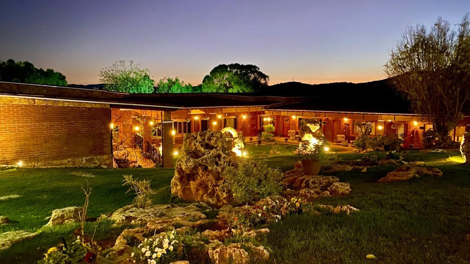 Facade/entrance, Night, Garden, Garden view