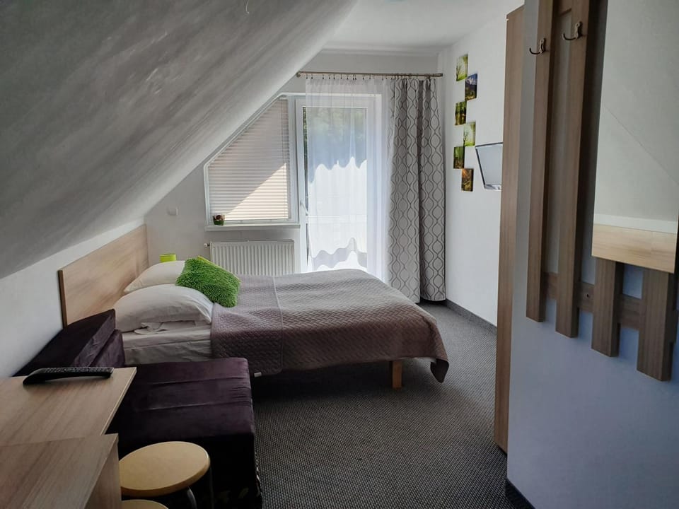 The White House Dom Wypoczynkowy Bed and Breakfast in West Pomeranian Voivodeship, Poland