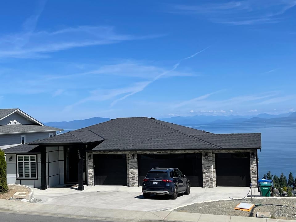 Auspicious Sea View House Vacation rental in Nanaimo