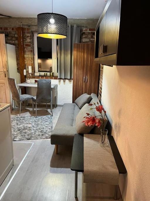 Kitchen or kitchenette, Living room, Seating area