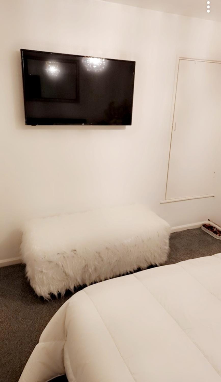 Private luxurious space Vacation rental in Basildon