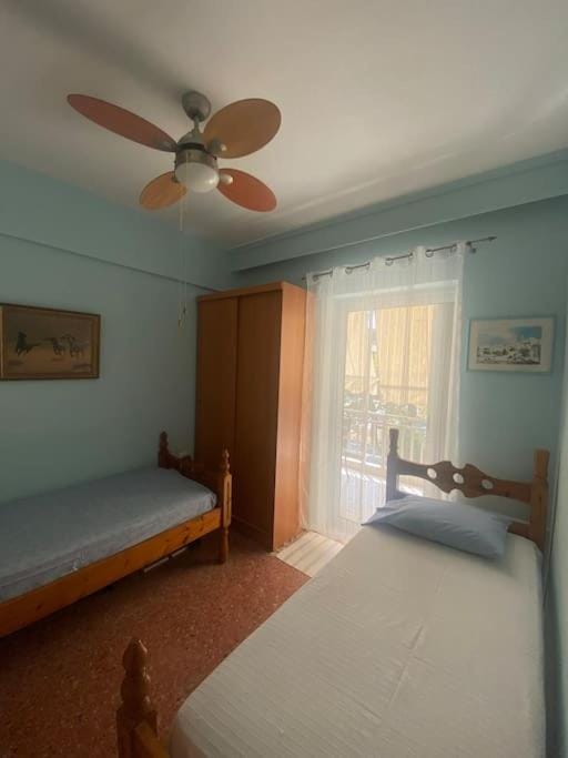Bedroom, fireplace