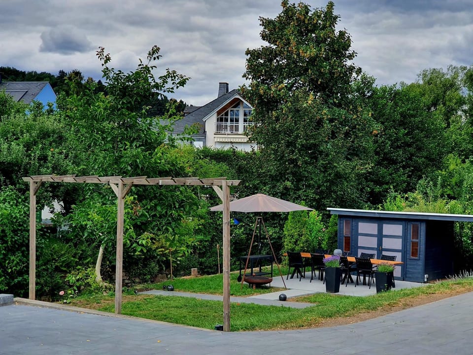 BBQ facilities, Garden