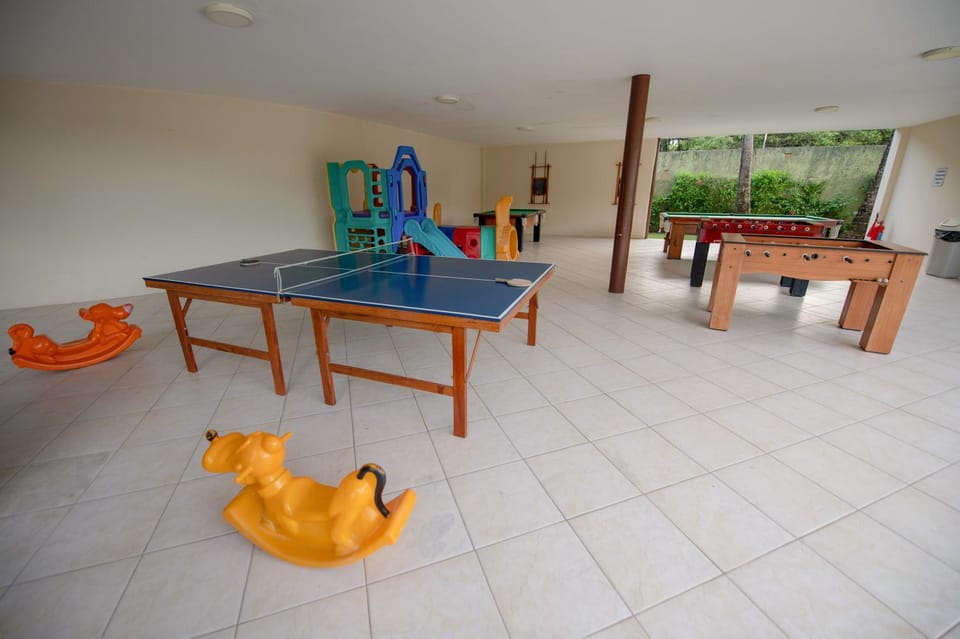 Table tennis