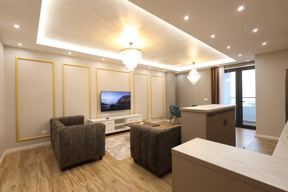 TV and multimedia, Living room, Evening entertainment