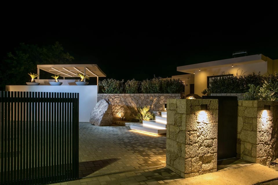 Property building, Night