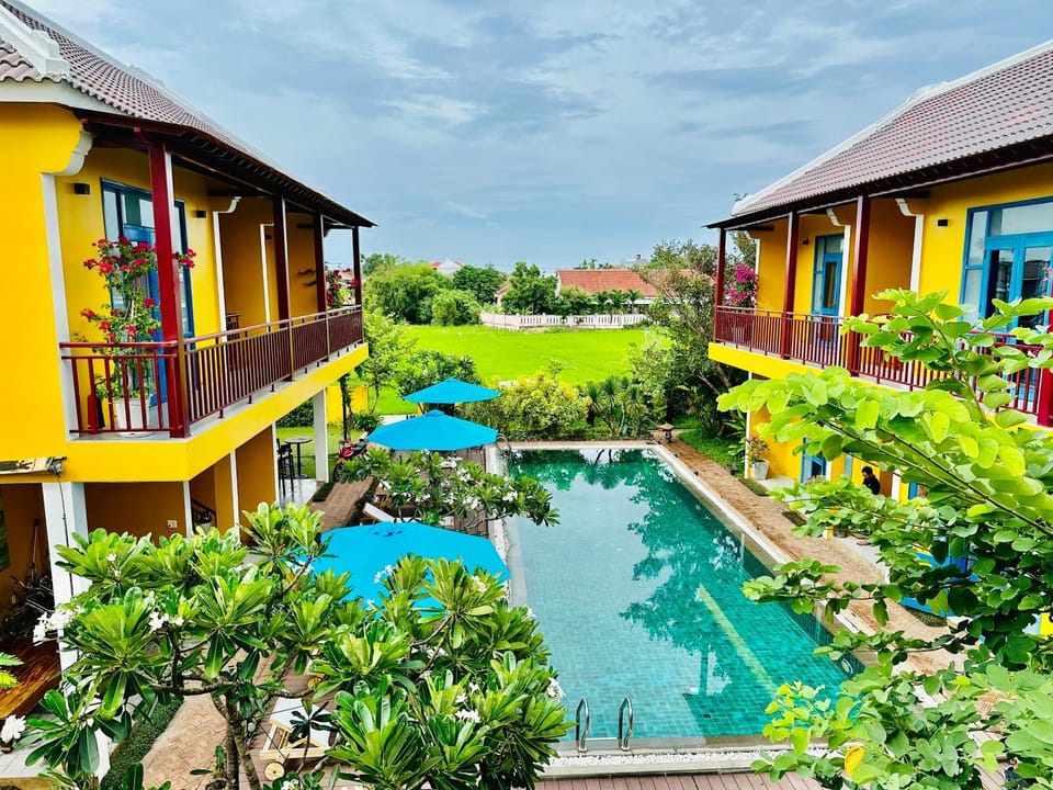 Property building, Swimming pool