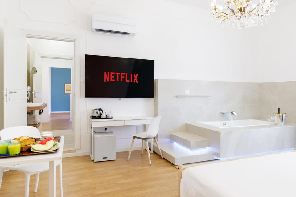 Le Suite di Bluemoon Bed and Breakfast in Cagliari