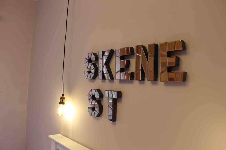 Executive Top Floor 1 Bedroom Apartment Apartment in Aberdeen