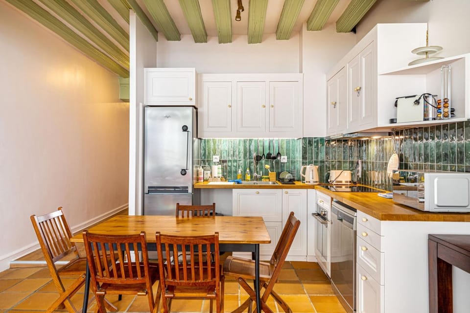 GuestReady - Parisian bliss near the Louvre Museum Apartment in Paris