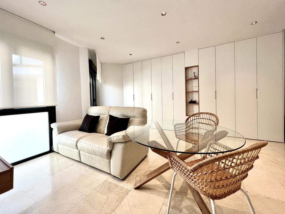 Living room, Seating area, Dining area, wardrobe