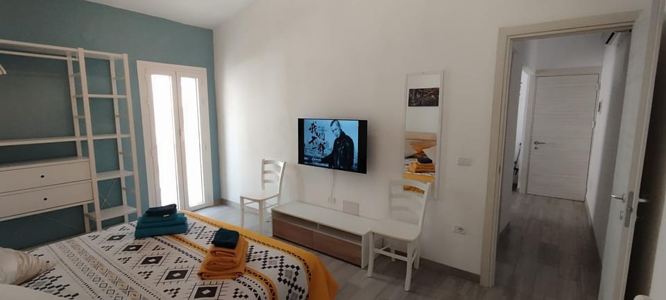 TV and multimedia, Bedroom