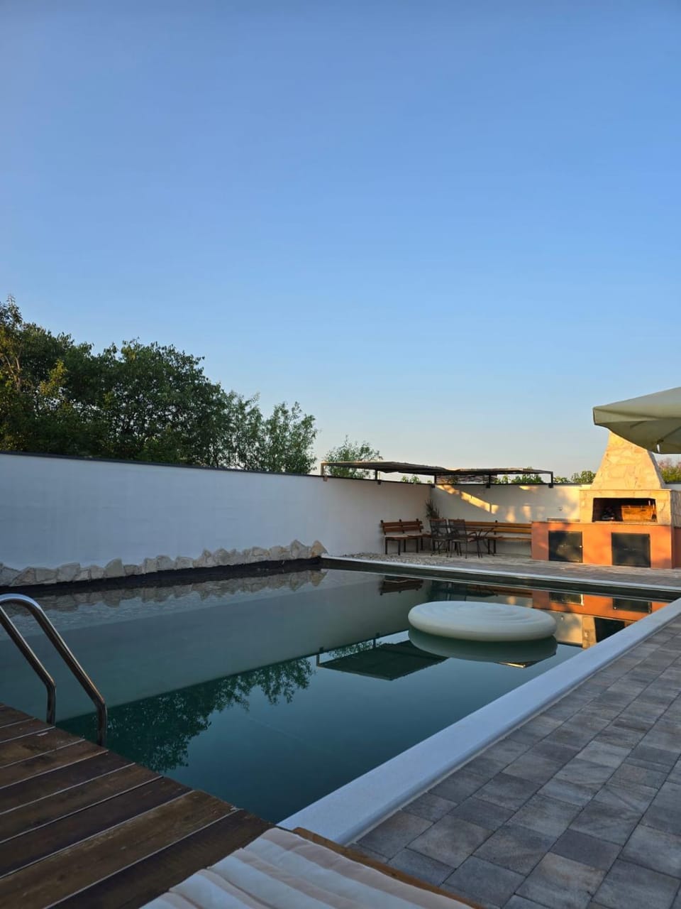 Pool view, Swimming pool