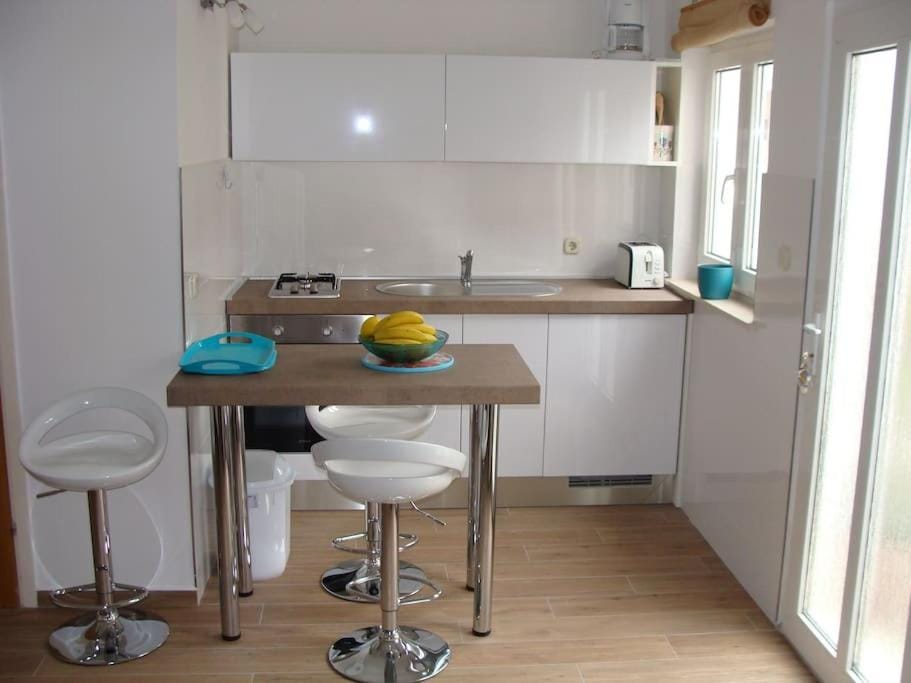 COSY APARTMENT,AMAZING VIEW,parking! Apartment in Dubrovnik