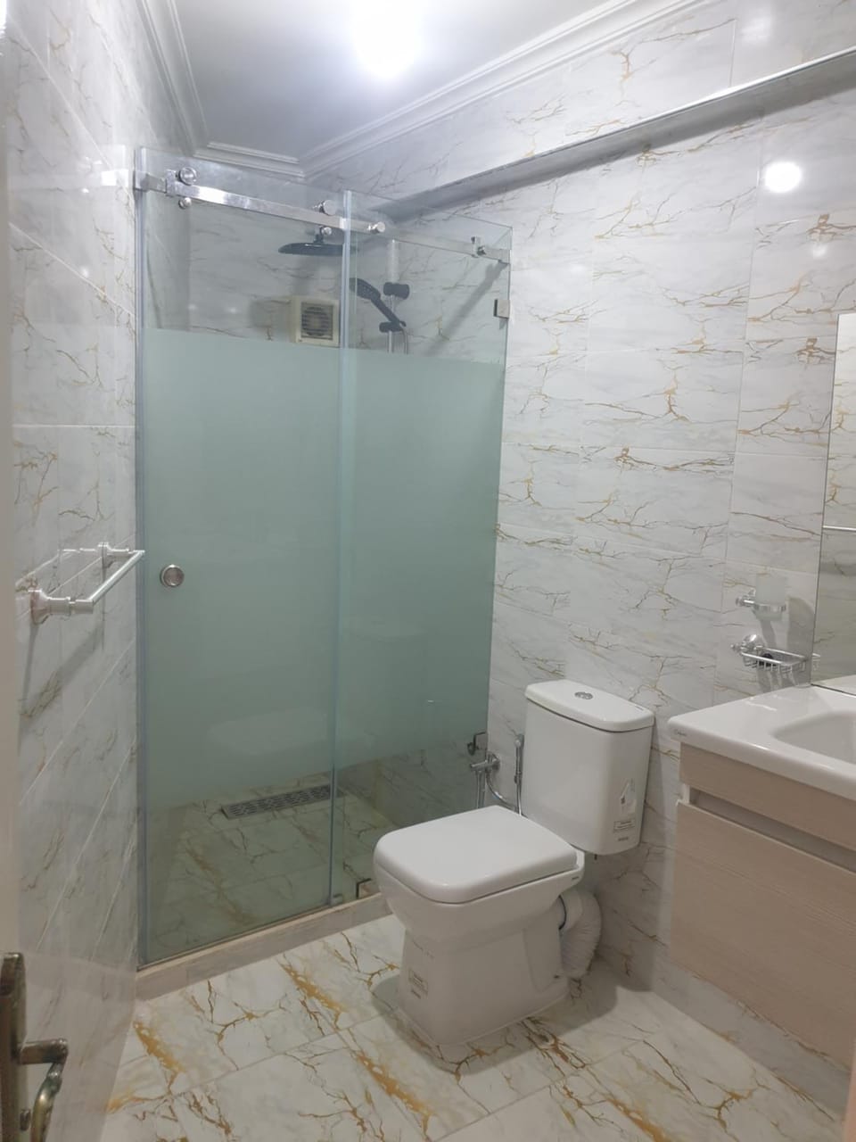 Appartement Meublé AIN SEBAA Apartment in Casablanca