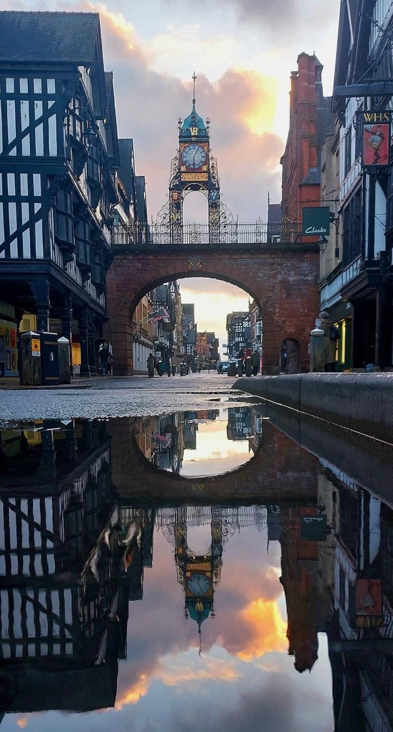 Nearby landmark, City view, Location