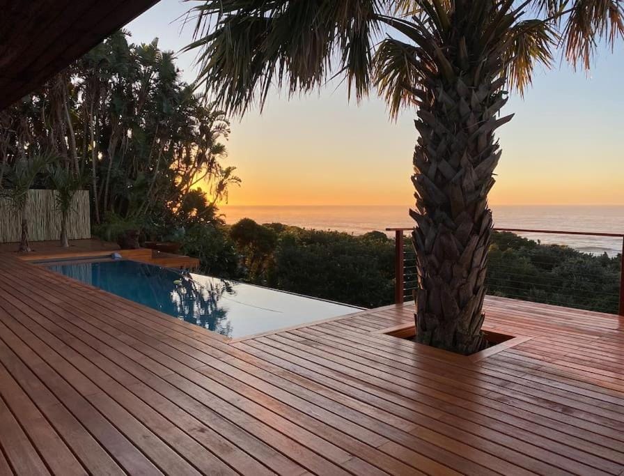 Amasundu Beach House Trafalgar House in KwaZulu-Natal