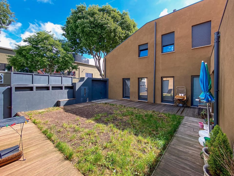 Patio, Garden, Garden, Garden view, Garden view