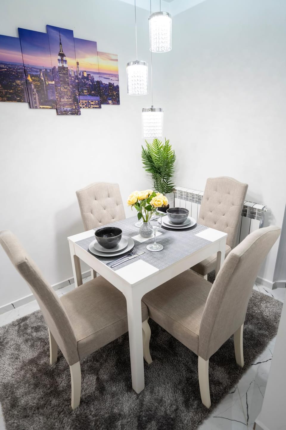 Living room, Seating area, Dining area