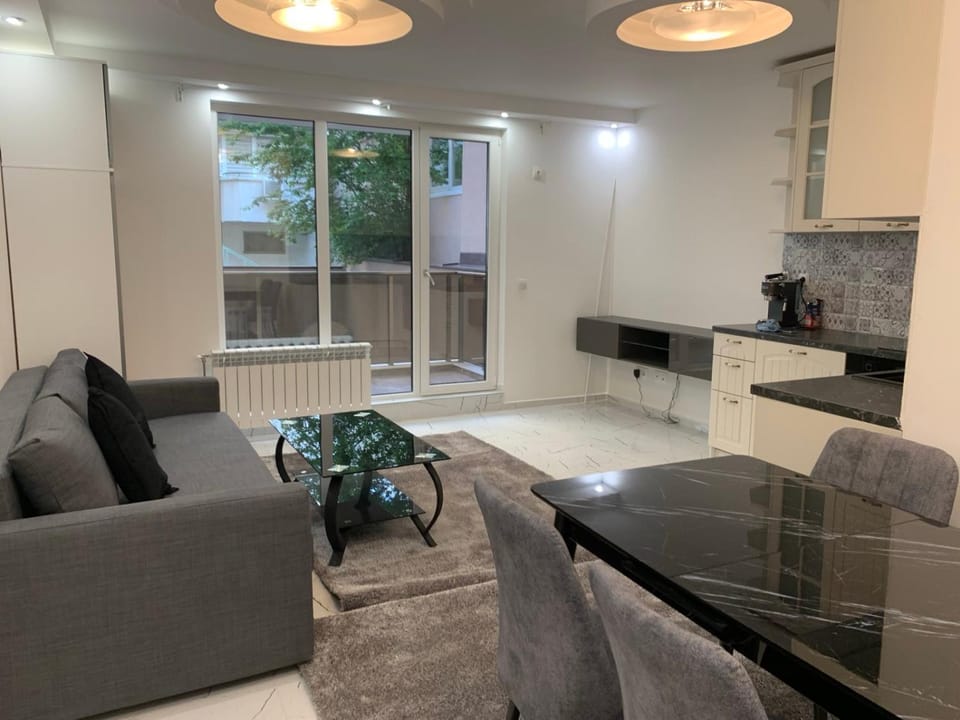 Top Central Apartment & Free Parking Apartment in Sofia