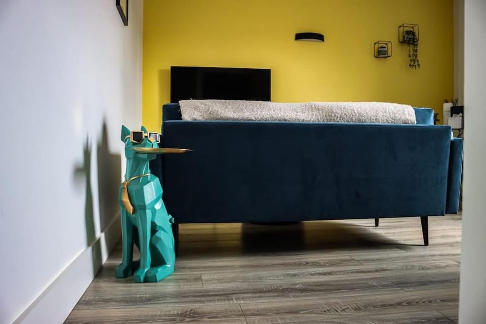Funky Flat - City Centre - Free Parking Apartment in Norwich