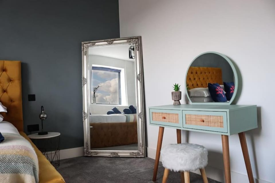 Funky Flat - City Centre - Free Parking Apartment in Norwich